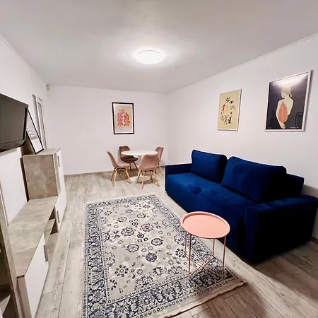 Tomis 307 Apartment *